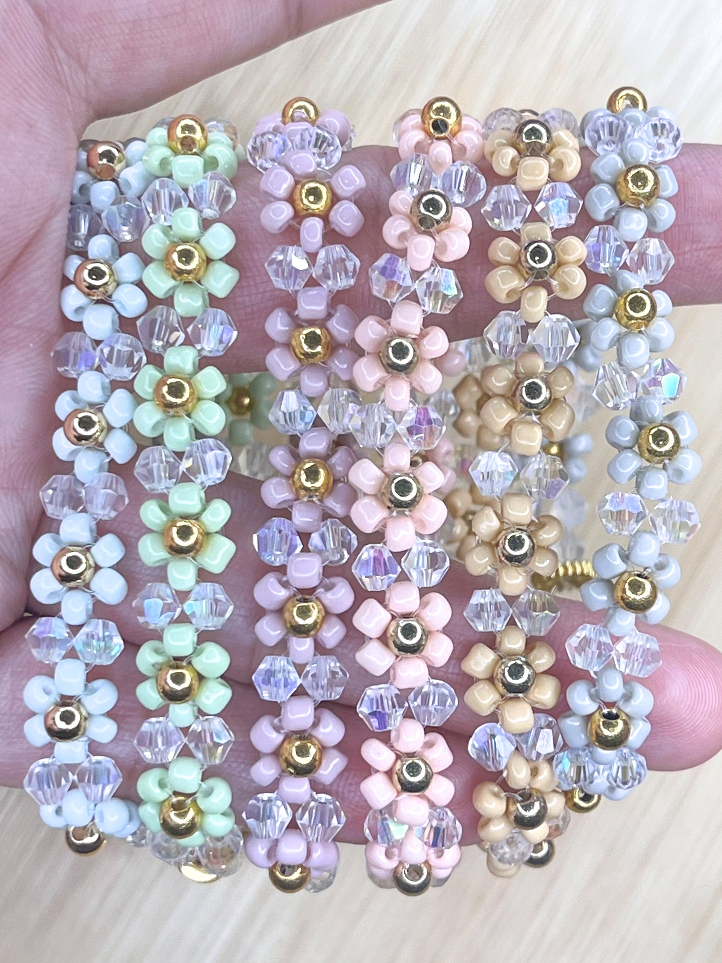 Lovely Daisy Chain Bracelets