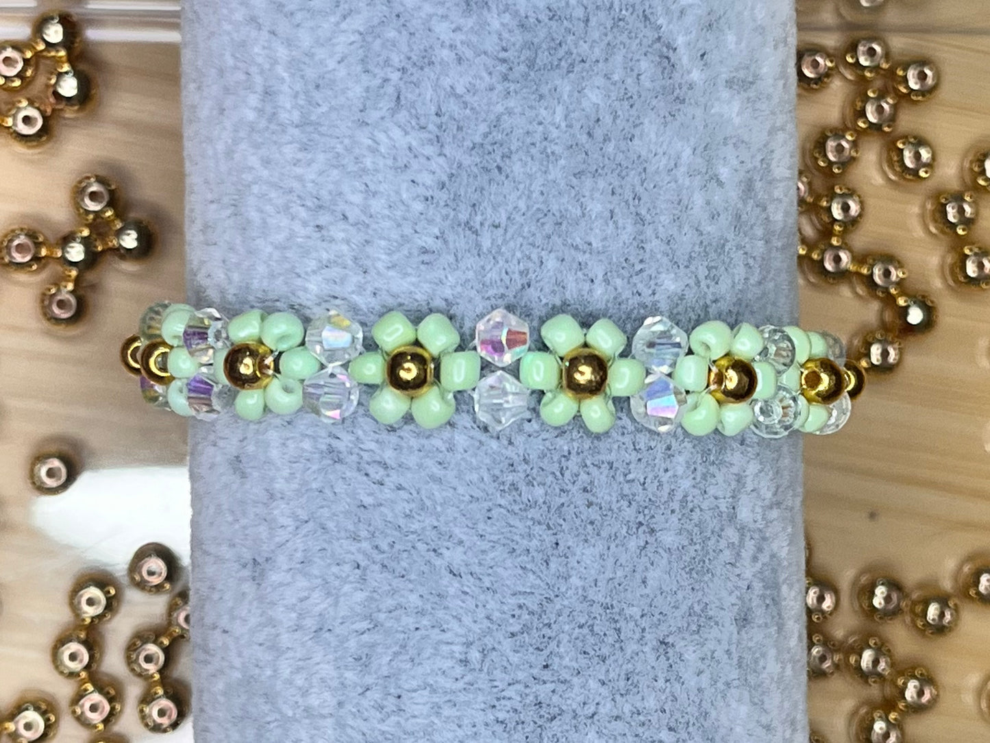 Lovely Daisy Chain Bracelets
