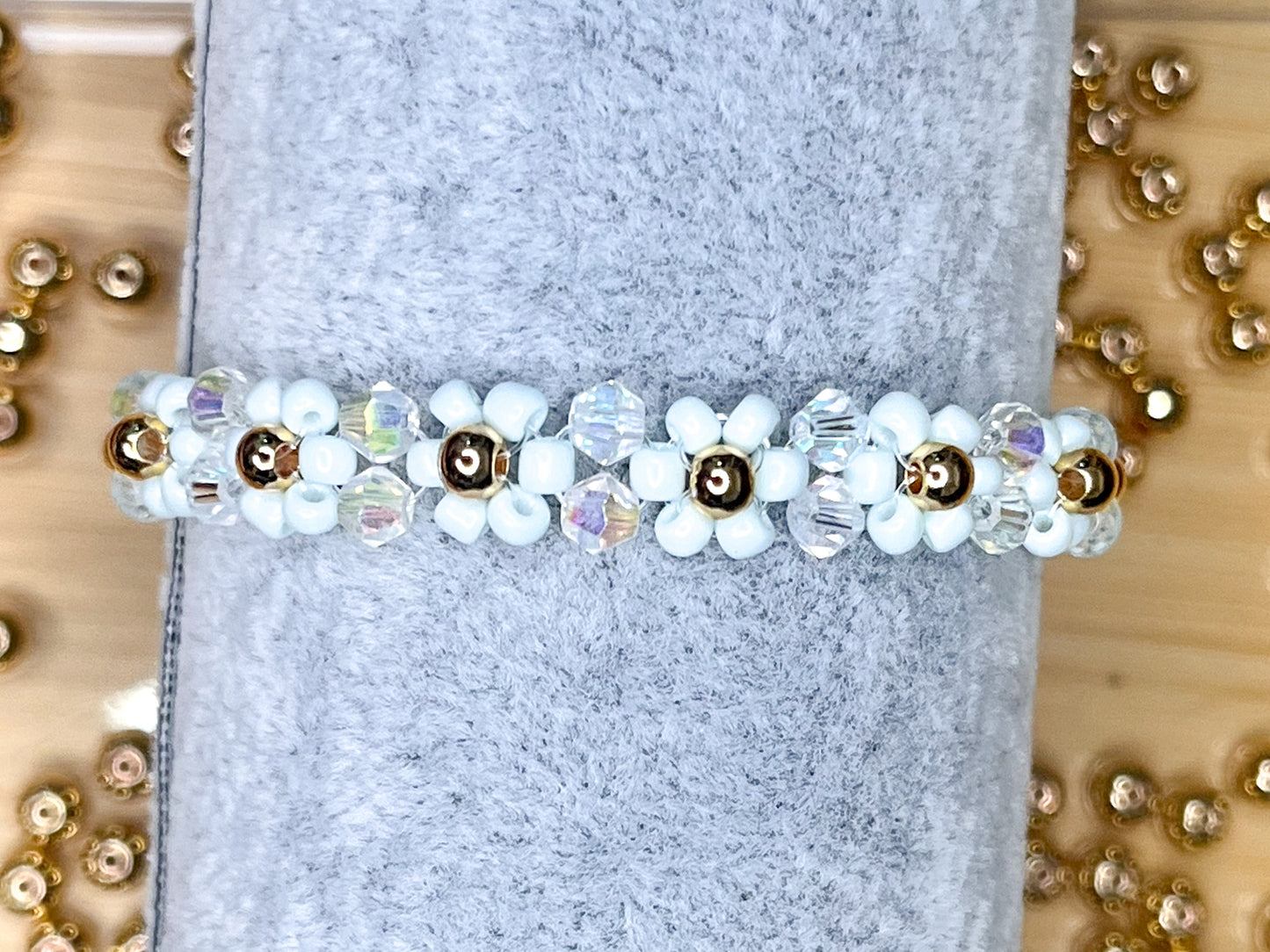 Lovely Daisy Chain Bracelets